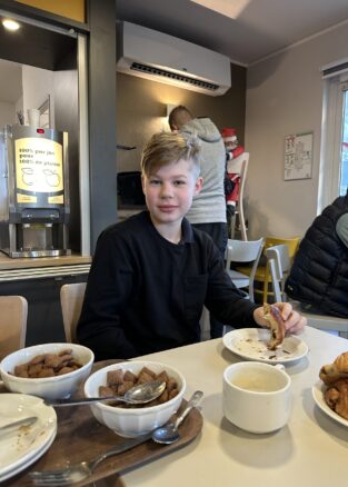 {{brizy_dc_image_alt imageSrc=